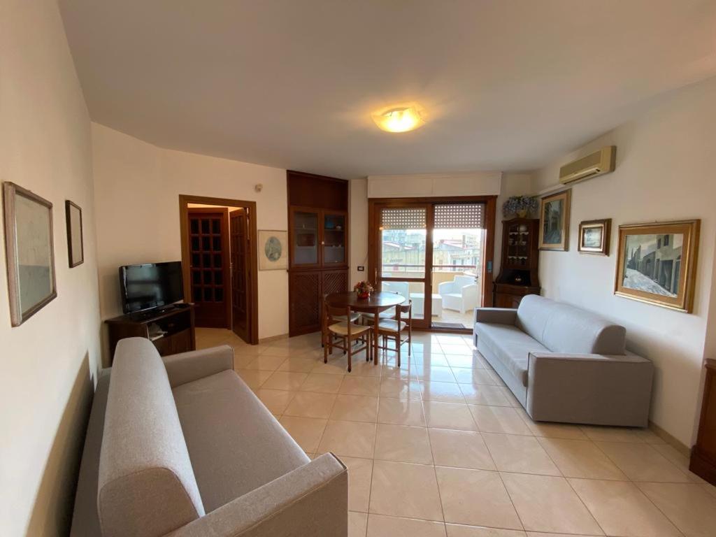 Pm 34 Via De Biase Guest House Alghero Exterior photo